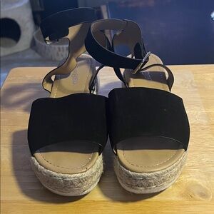 Stylish Black Espadrille Wedges